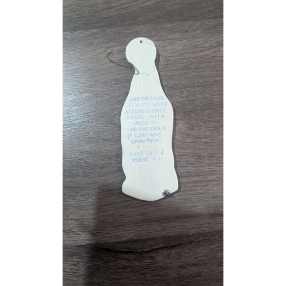 White Ceramic Religious Ornament Virgin Mary and Child Luke 2:40 ” - Picture 4 of 6